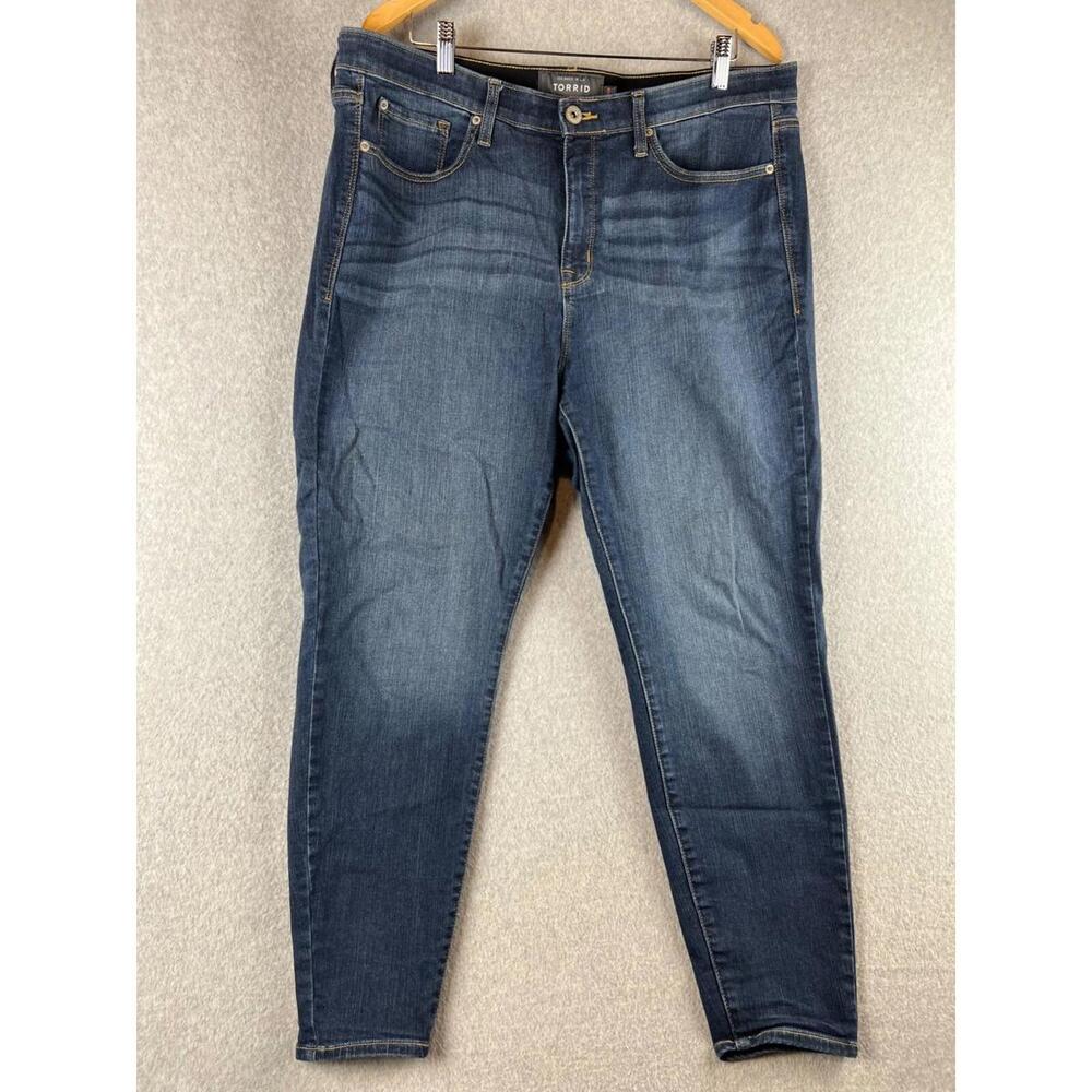 Torrid Premium Sky High Waist Skinny Jeans Womens 20R Tummy Control